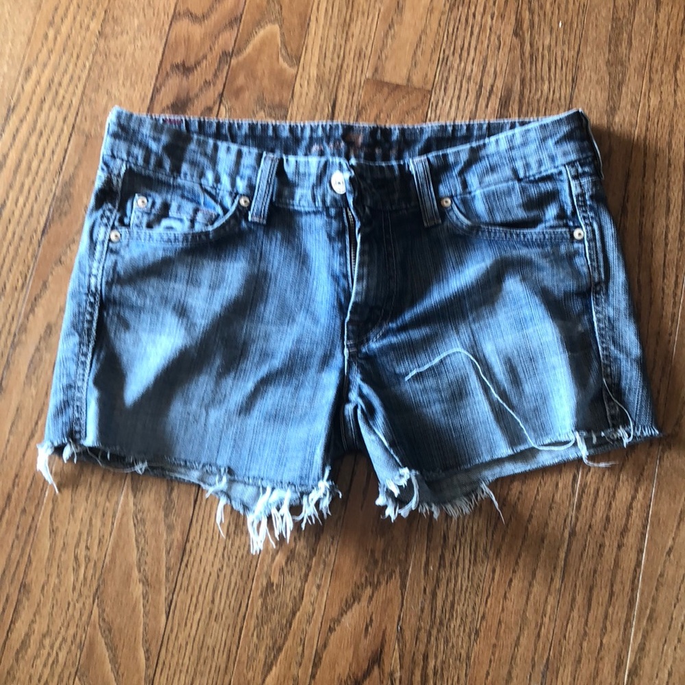 7 for all Mankind